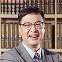 Jin-Yong-Lee